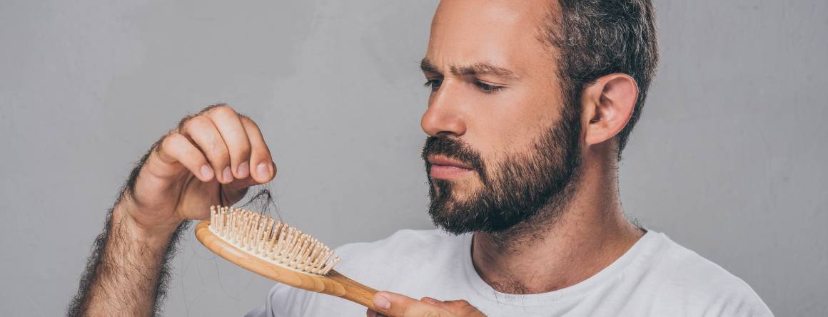 La carenza di ferro può causare la perdita di capelli?